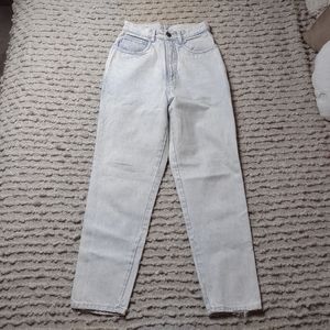 Vintage high rise acid wash mom jean